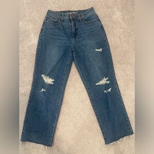 Universal thread distressed straight leg jeans